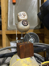 Load image into Gallery viewer, Gourd Robots