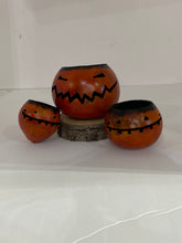Load image into Gallery viewer, Mini Pumpkin Gourd Workshop 2 Sept 30 @ 5pm
