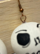 Load image into Gallery viewer, Skull gourd earrings
